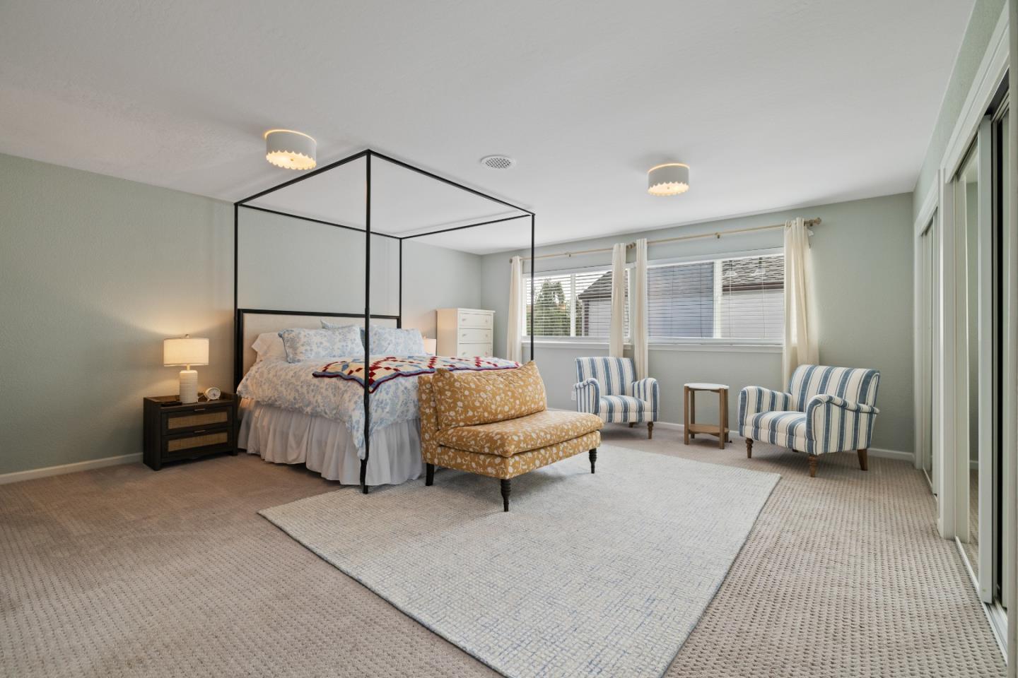 Detail Gallery Image 7 of 20 For 404 Roosevelt Blvd, Half Moon Bay,  CA 94019 - 4 Beds | 3 Baths
