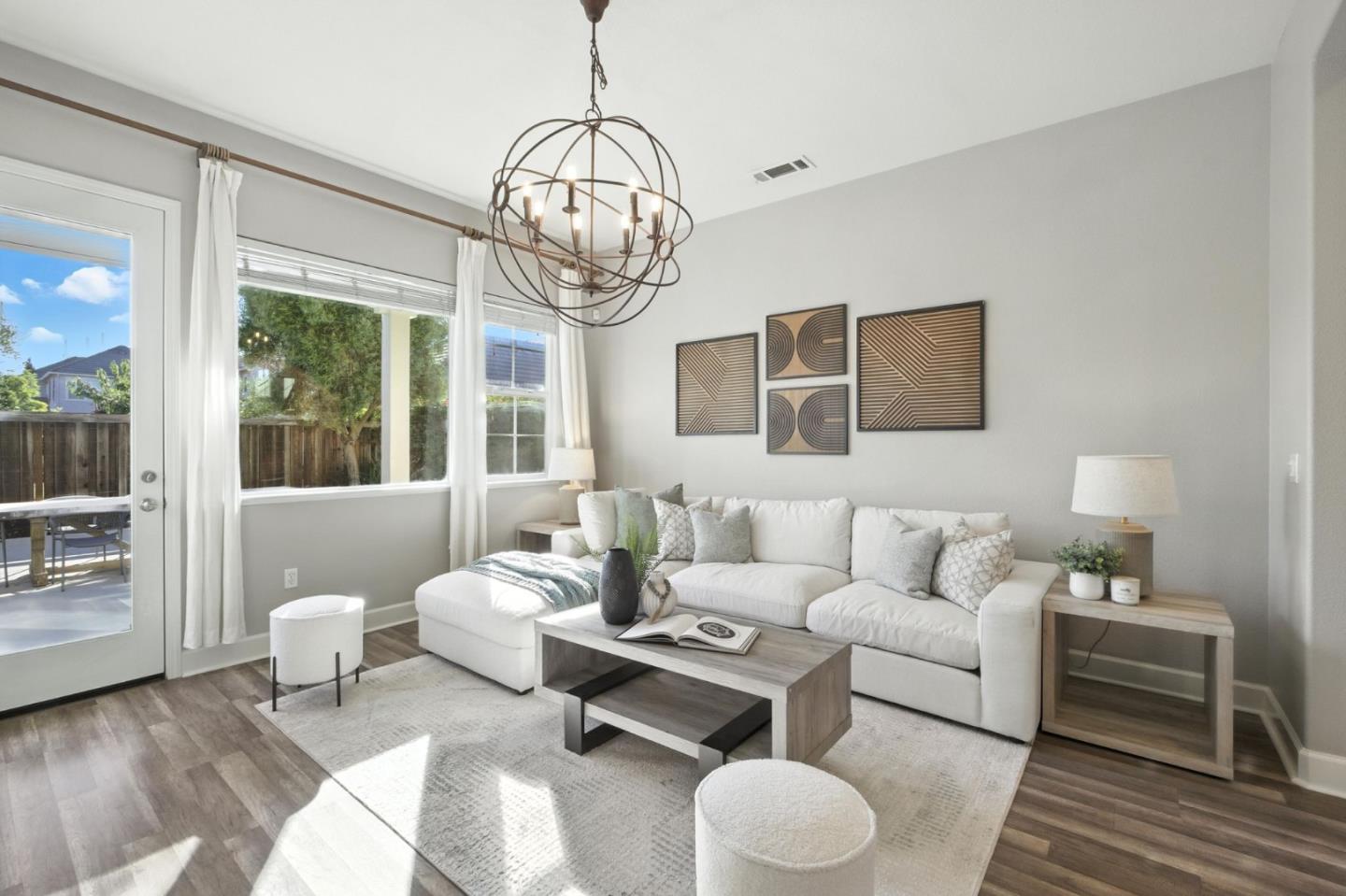 Detail Gallery Image 13 of 36 For 691 San Gabriel Ave, Morgan Hill,  CA 95037 - 4 Beds | 2/1 Baths