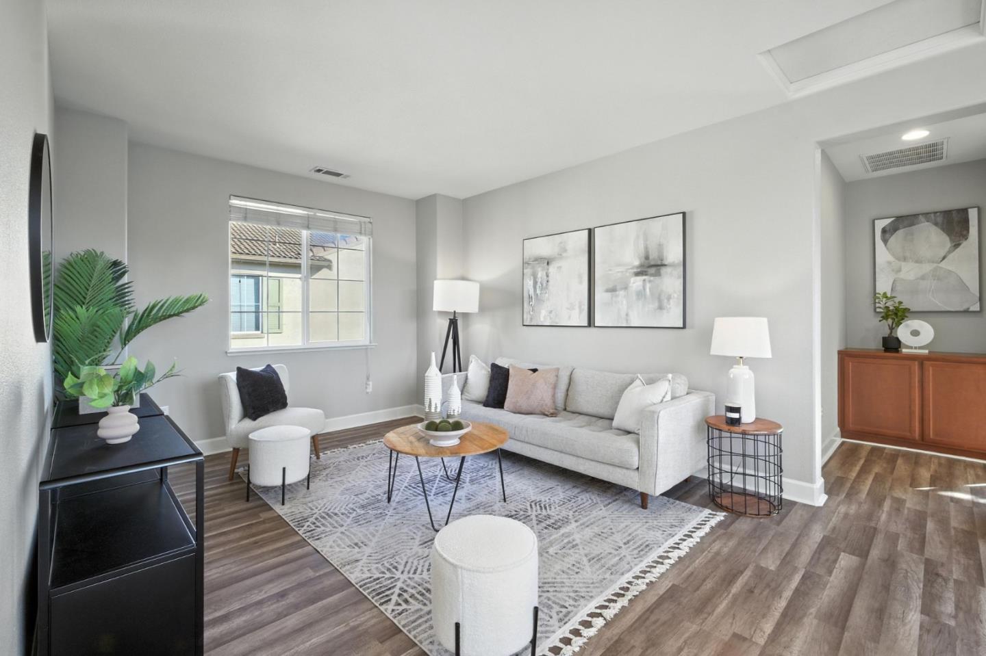 Detail Gallery Image 17 of 36 For 691 San Gabriel Ave, Morgan Hill,  CA 95037 - 4 Beds | 2/1 Baths