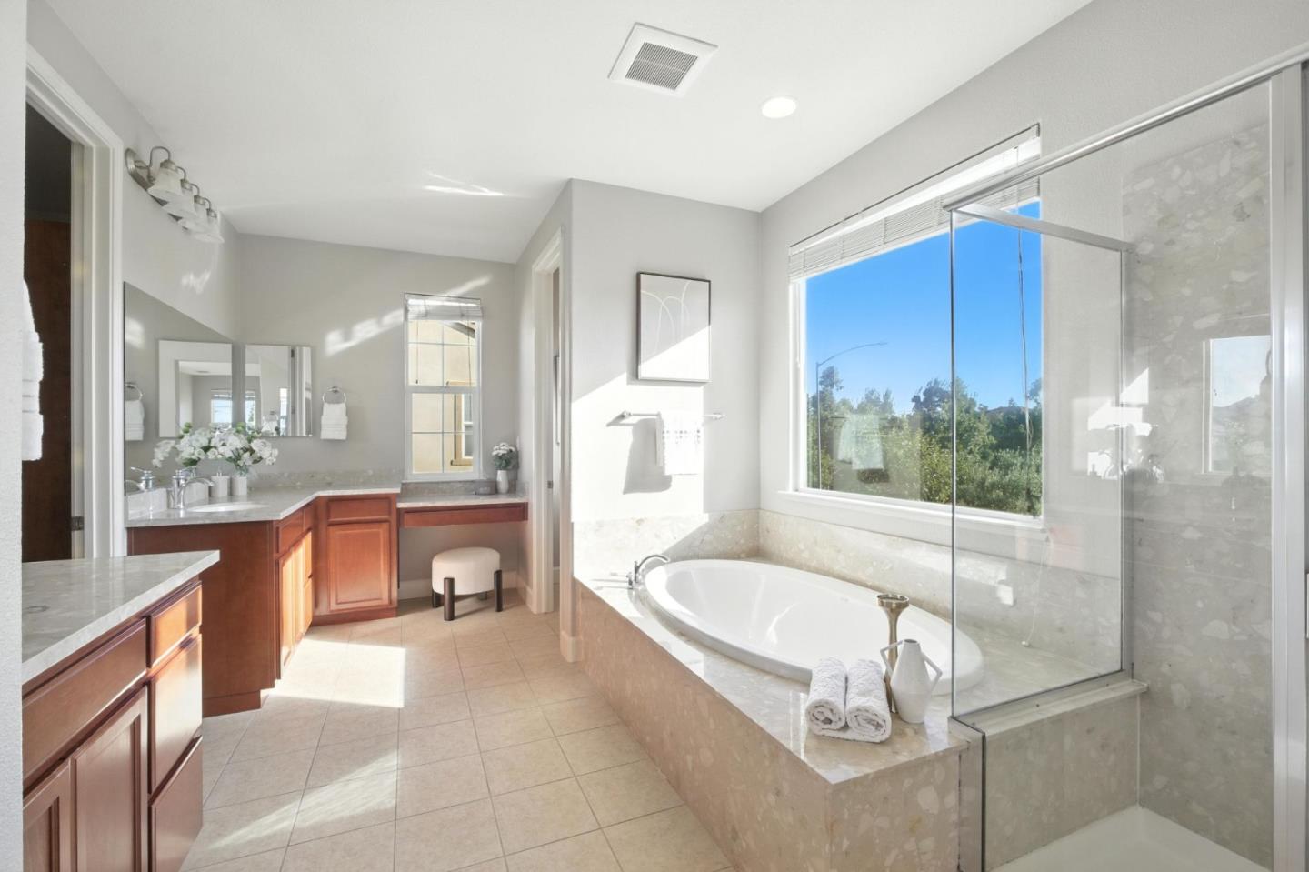 Detail Gallery Image 21 of 36 For 691 San Gabriel Ave, Morgan Hill,  CA 95037 - 4 Beds | 2/1 Baths