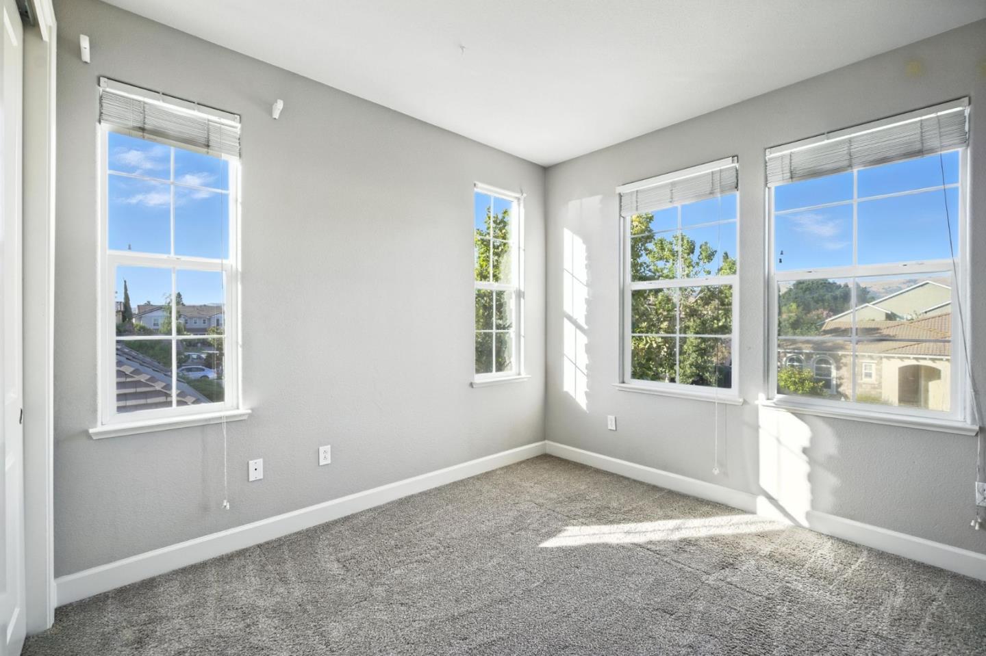 Detail Gallery Image 24 of 36 For 691 San Gabriel Ave, Morgan Hill,  CA 95037 - 4 Beds | 2/1 Baths