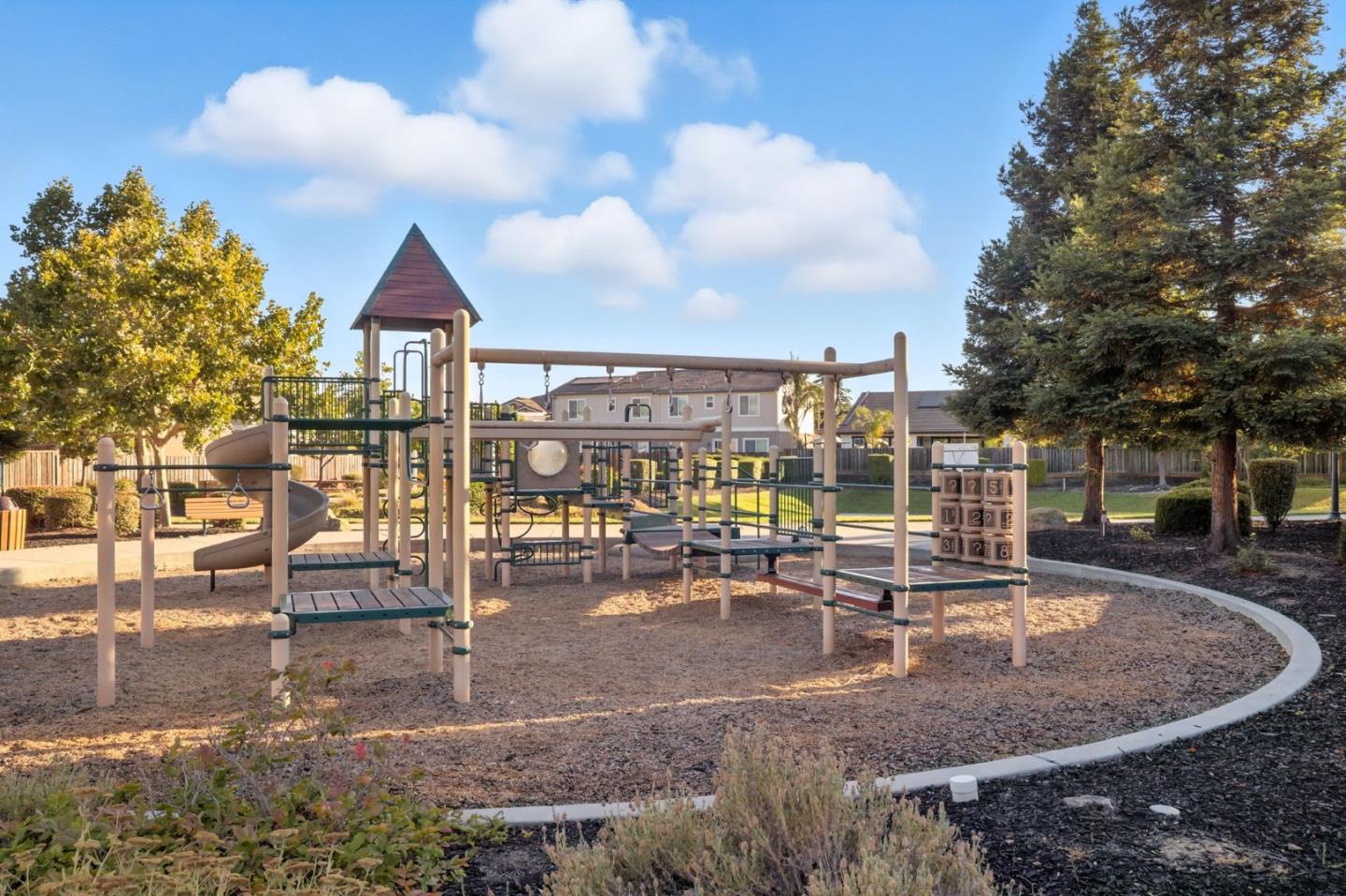 Detail Gallery Image 36 of 36 For 691 San Gabriel Ave, Morgan Hill,  CA 95037 - 4 Beds | 2/1 Baths