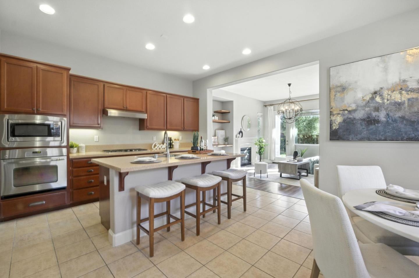 Detail Gallery Image 8 of 36 For 691 San Gabriel Ave, Morgan Hill,  CA 95037 - 4 Beds | 2/1 Baths