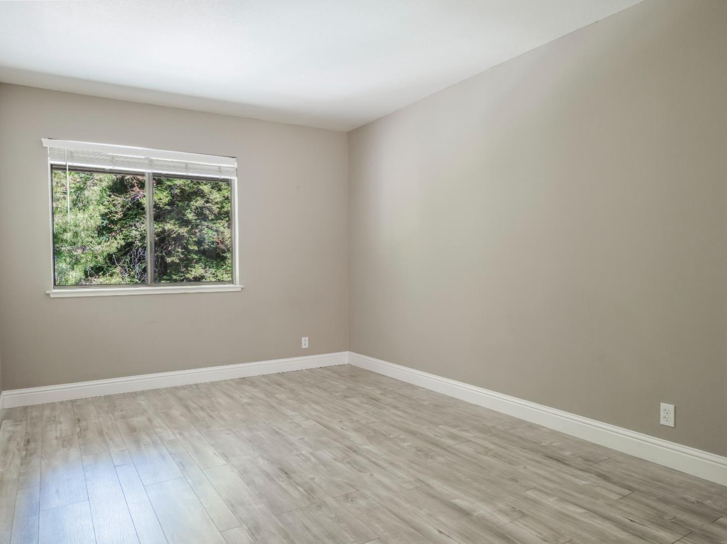 Detail Gallery Image 25 of 45 For 20720 4th St #8,  Saratoga,  CA 95070 - 3 Beds | 2 Baths