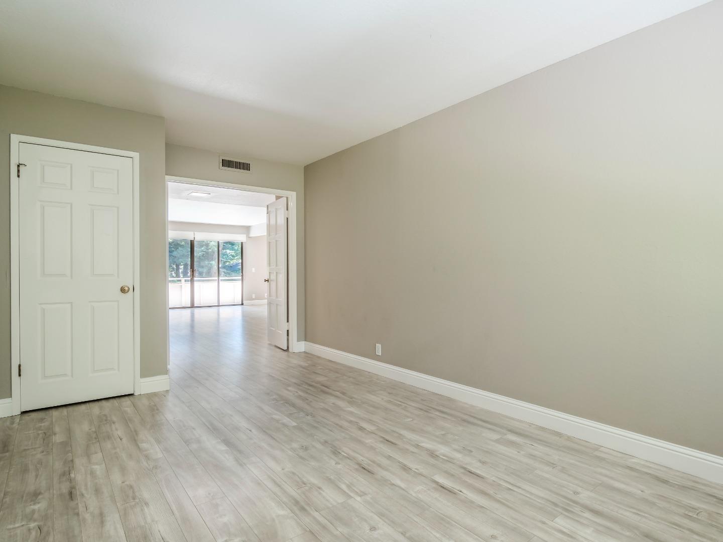 Detail Gallery Image 27 of 45 For 20720 4th St #8,  Saratoga,  CA 95070 - 3 Beds | 2 Baths