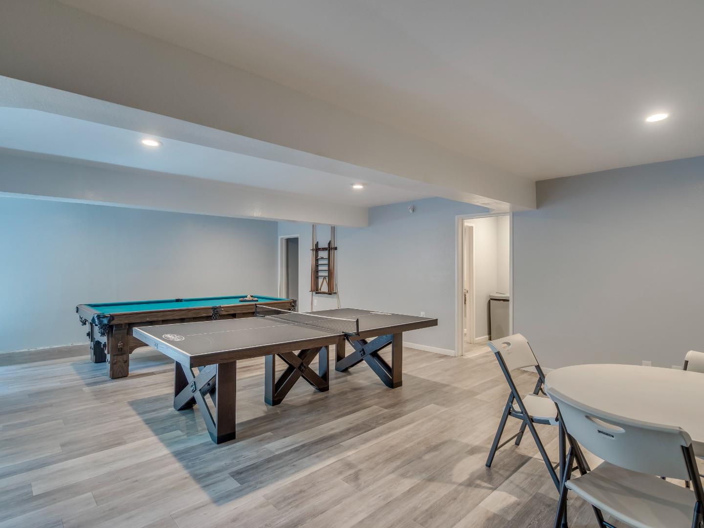 Detail Gallery Image 36 of 45 For 20720 4th St #8,  Saratoga,  CA 95070 - 3 Beds | 2 Baths