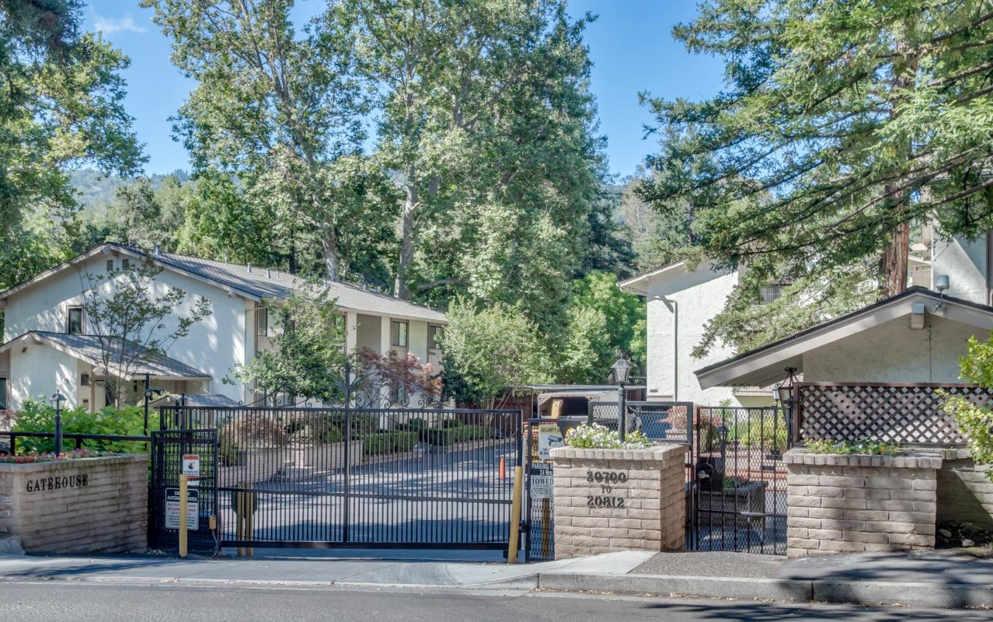 Detail Gallery Image 37 of 45 For 20720 4th St #8,  Saratoga,  CA 95070 - 3 Beds | 2 Baths