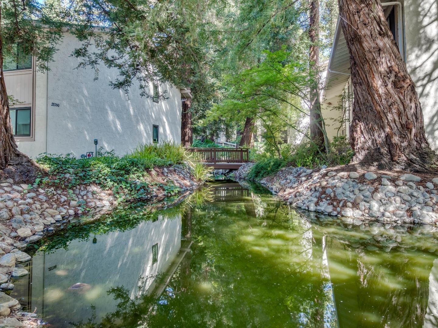 Detail Gallery Image 39 of 45 For 20720 4th St #8,  Saratoga,  CA 95070 - 3 Beds | 2 Baths