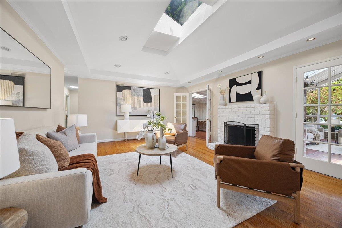 Detail Gallery Image 14 of 65 For 20345 Argonaut Dr, Saratoga,  CA 95070 - 5 Beds | 4 Baths