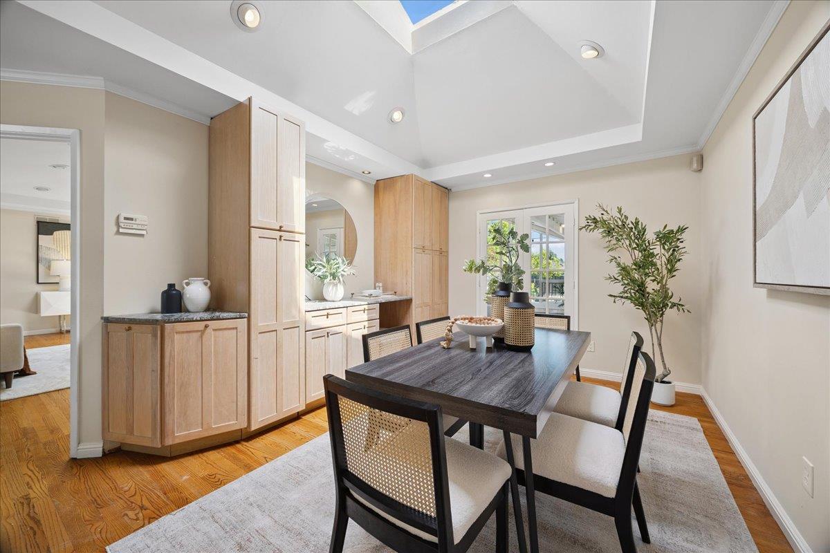 Detail Gallery Image 15 of 65 For 20345 Argonaut Dr, Saratoga,  CA 95070 - 5 Beds | 4 Baths