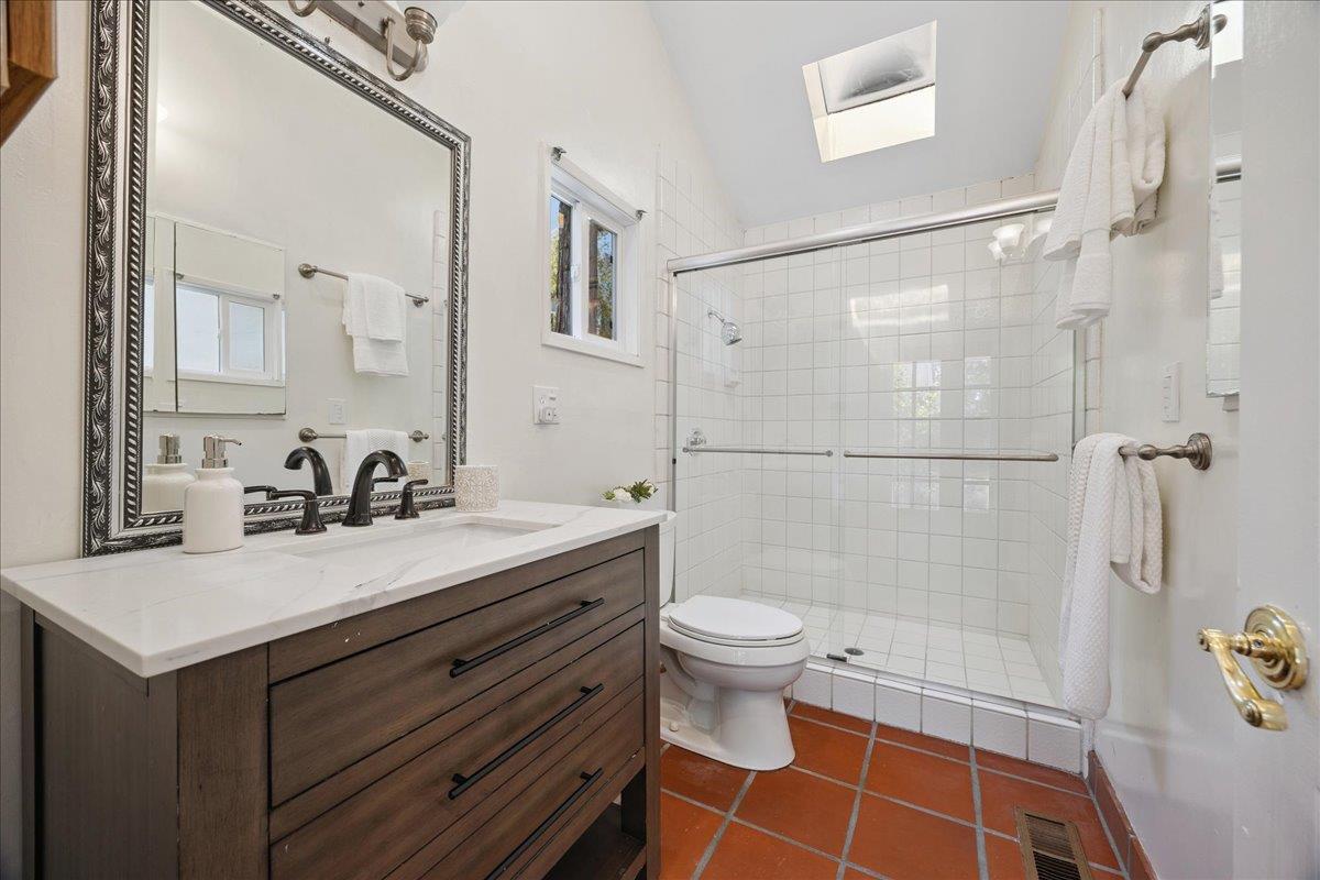 Detail Gallery Image 27 of 65 For 20345 Argonaut Dr, Saratoga,  CA 95070 - 5 Beds | 4 Baths