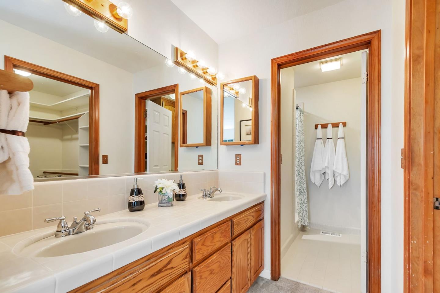 Detail Gallery Image 24 of 46 For 143 Viki Ct, Scotts Valley,  CA 95066 - 3 Beds | 3 Baths