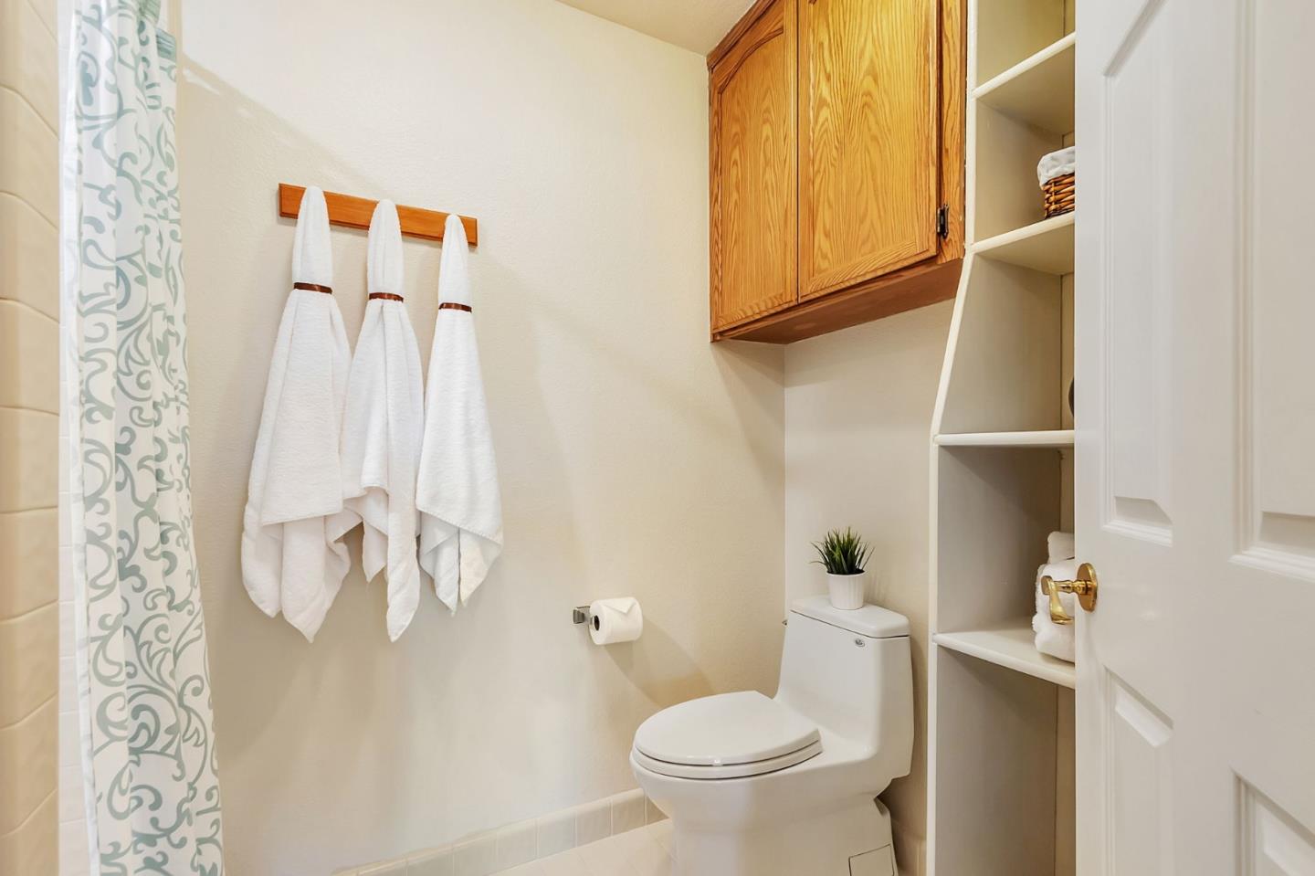 Detail Gallery Image 27 of 46 For 143 Viki Ct, Scotts Valley,  CA 95066 - 3 Beds | 3 Baths