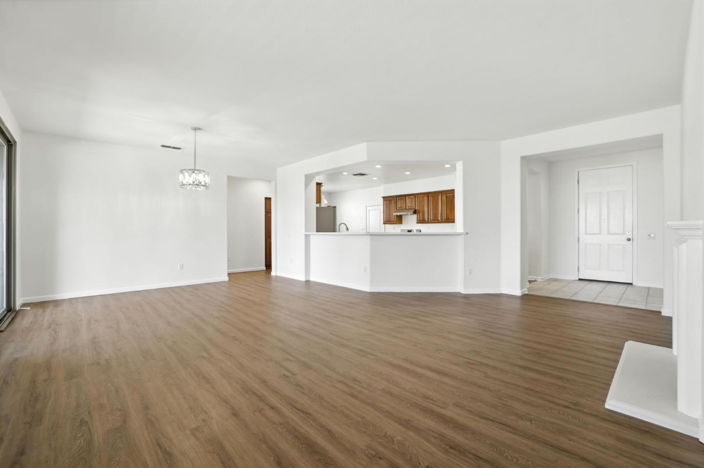 Detail Gallery Image 12 of 45 For 1826 Grand Pheasant Ln, Lincoln,  CA 95648 - 2 Beds | 2 Baths