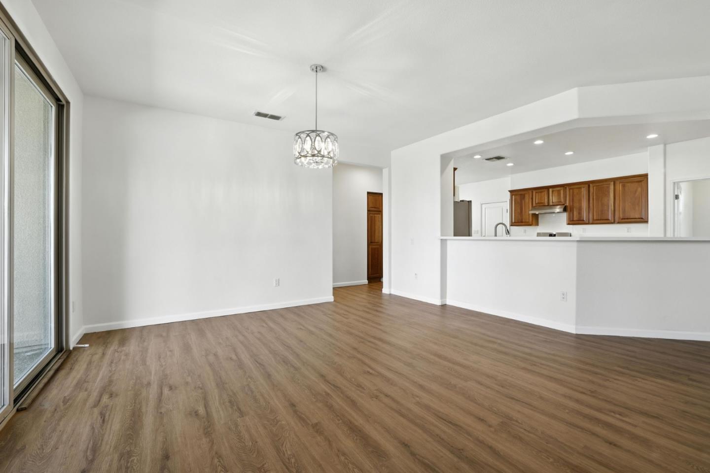 Detail Gallery Image 21 of 45 For 1826 Grand Pheasant Ln, Lincoln,  CA 95648 - 2 Beds | 2 Baths