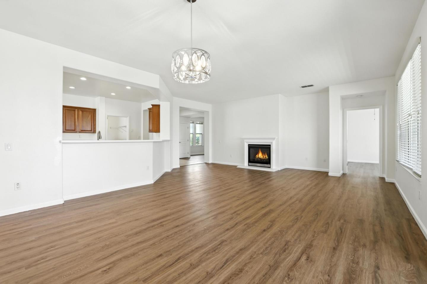 Detail Gallery Image 22 of 45 For 1826 Grand Pheasant Ln, Lincoln,  CA 95648 - 2 Beds | 2 Baths
