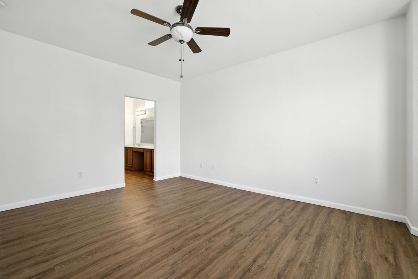 Detail Gallery Image 23 of 45 For 1826 Grand Pheasant Ln, Lincoln,  CA 95648 - 2 Beds | 2 Baths