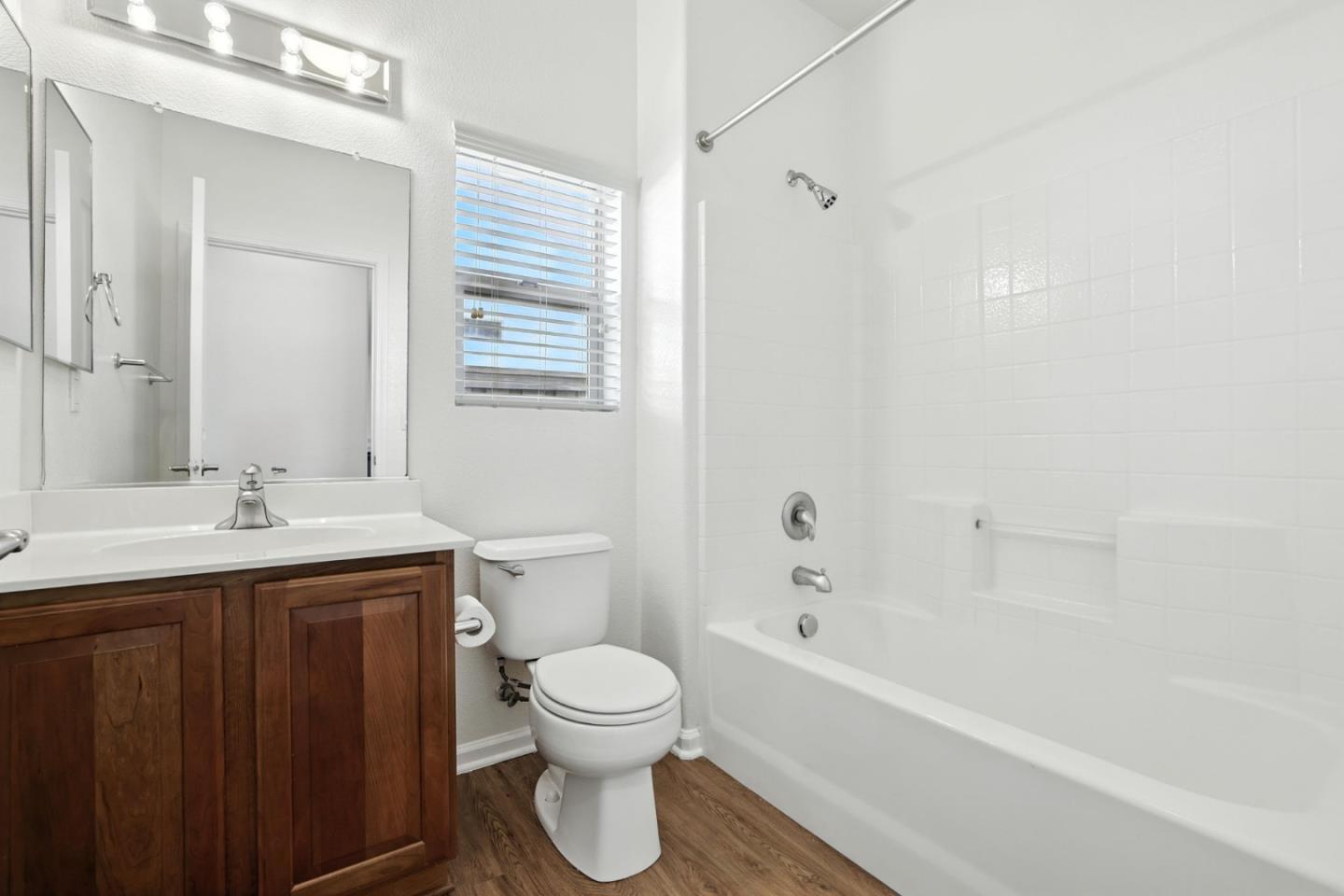 Detail Gallery Image 39 of 45 For 1826 Grand Pheasant Ln, Lincoln,  CA 95648 - 2 Beds | 2 Baths