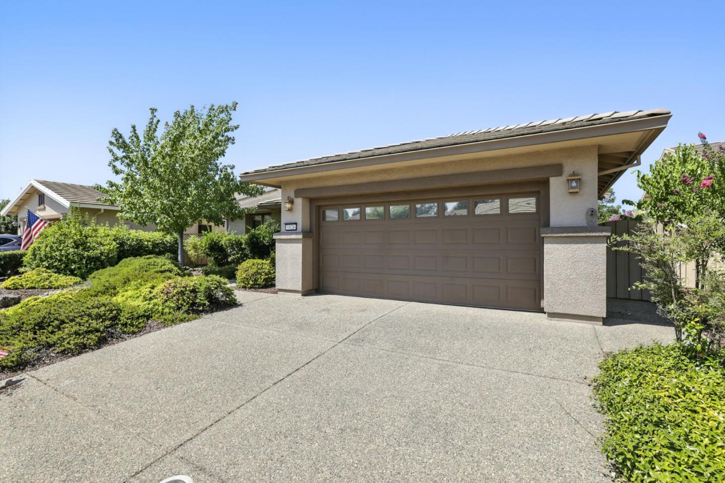Detail Gallery Image 4 of 45 For 1826 Grand Pheasant Ln, Lincoln,  CA 95648 - 2 Beds | 2 Baths
