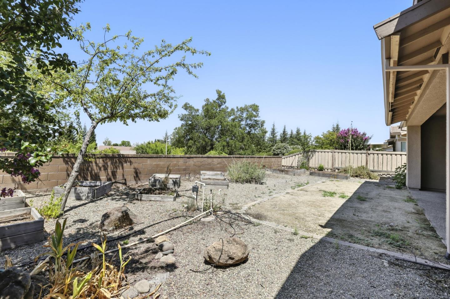 Detail Gallery Image 44 of 45 For 1826 Grand Pheasant Ln, Lincoln,  CA 95648 - 2 Beds | 2 Baths