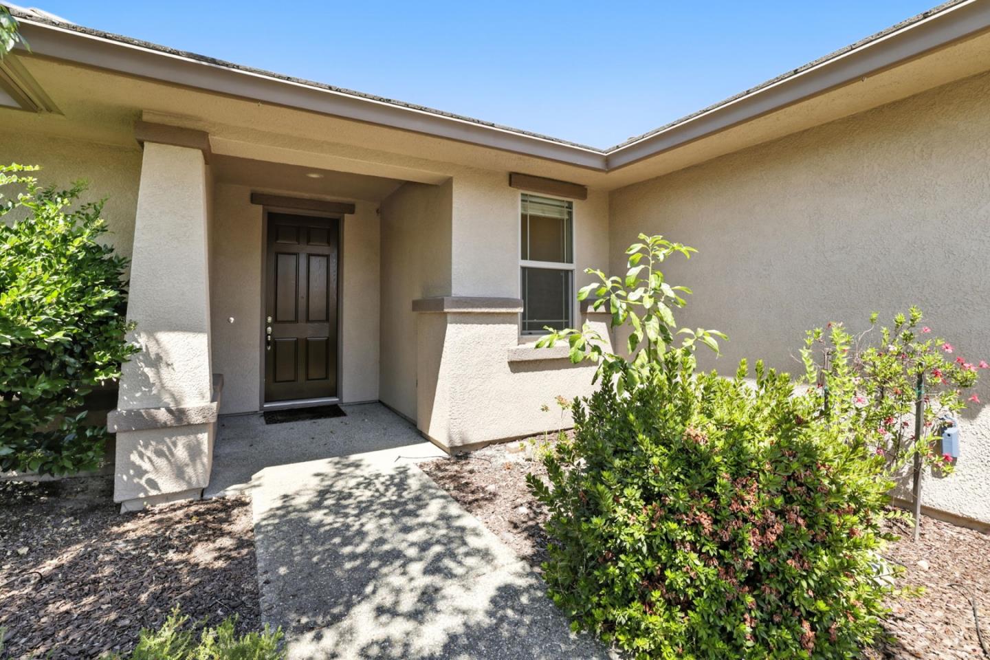 Detail Gallery Image 5 of 45 For 1826 Grand Pheasant Ln, Lincoln,  CA 95648 - 2 Beds | 2 Baths