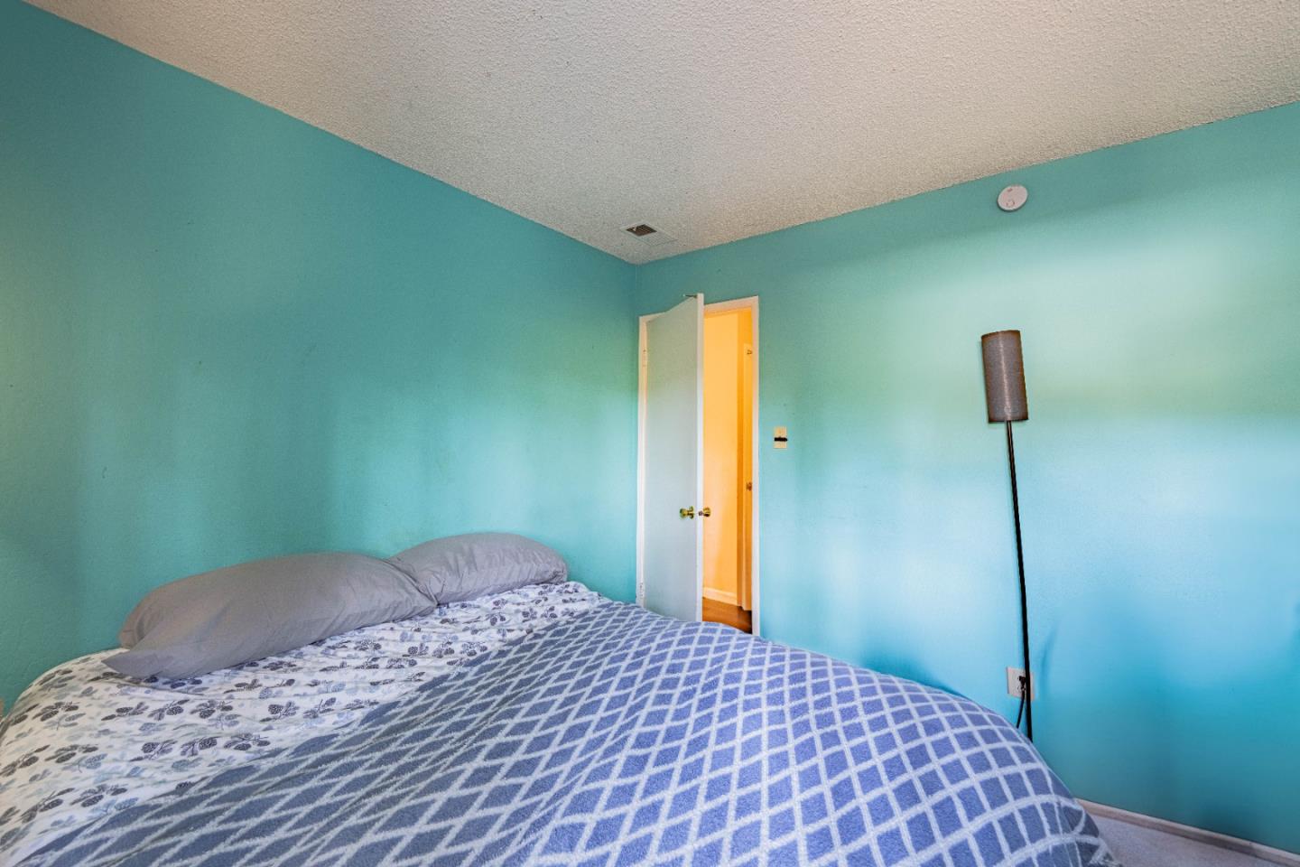 Detail Gallery Image 25 of 33 For 6256 Hokett Way, San Jose,  CA 95123 - 3 Beds | 2 Baths