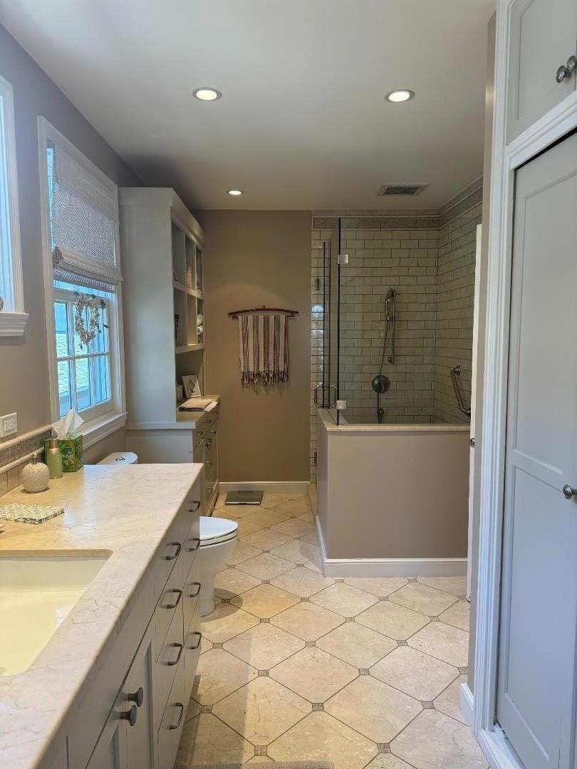 Detail Gallery Image 11 of 22 For 729 Plymouth Way, Burlingame,  CA 94010 - 3 Beds | 2 Baths