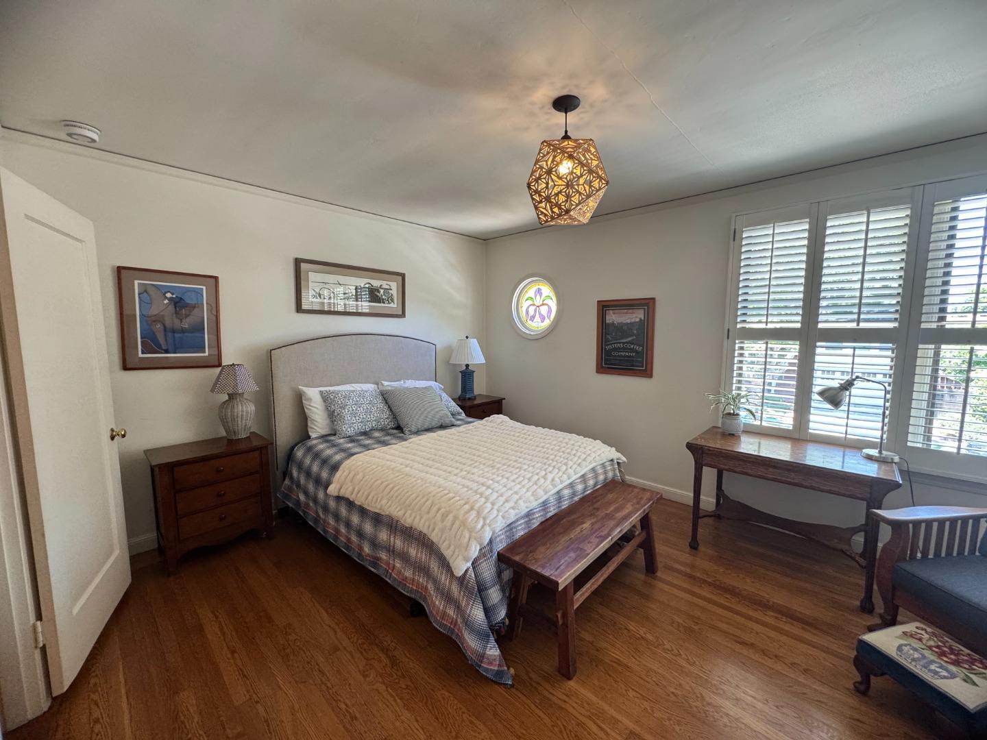 Detail Gallery Image 14 of 22 For 729 Plymouth Way, Burlingame,  CA 94010 - 3 Beds | 2 Baths