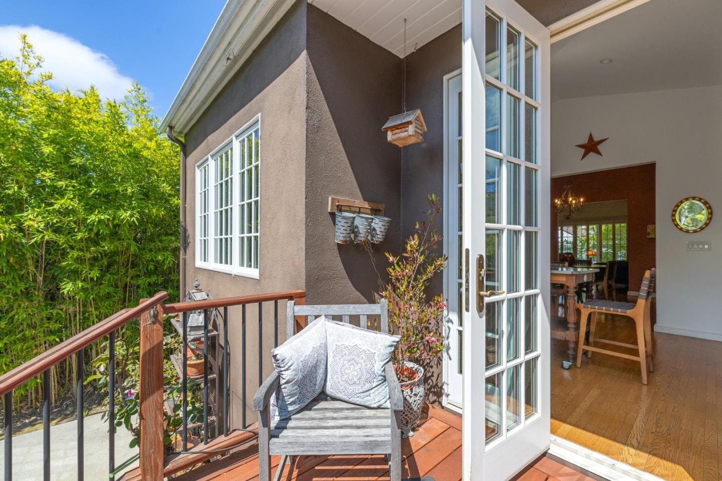 Detail Gallery Image 32 of 83 For 729 Plymouth Way, Burlingame,  CA 94010 - 3 Beds | 2 Baths
