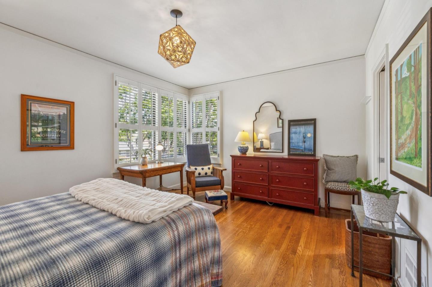 Detail Gallery Image 44 of 83 For 729 Plymouth Way, Burlingame,  CA 94010 - 3 Beds | 2 Baths