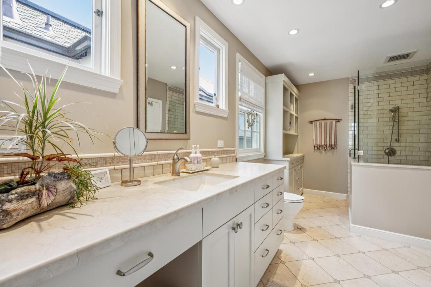 Detail Gallery Image 46 of 83 For 729 Plymouth Way, Burlingame,  CA 94010 - 3 Beds | 2 Baths