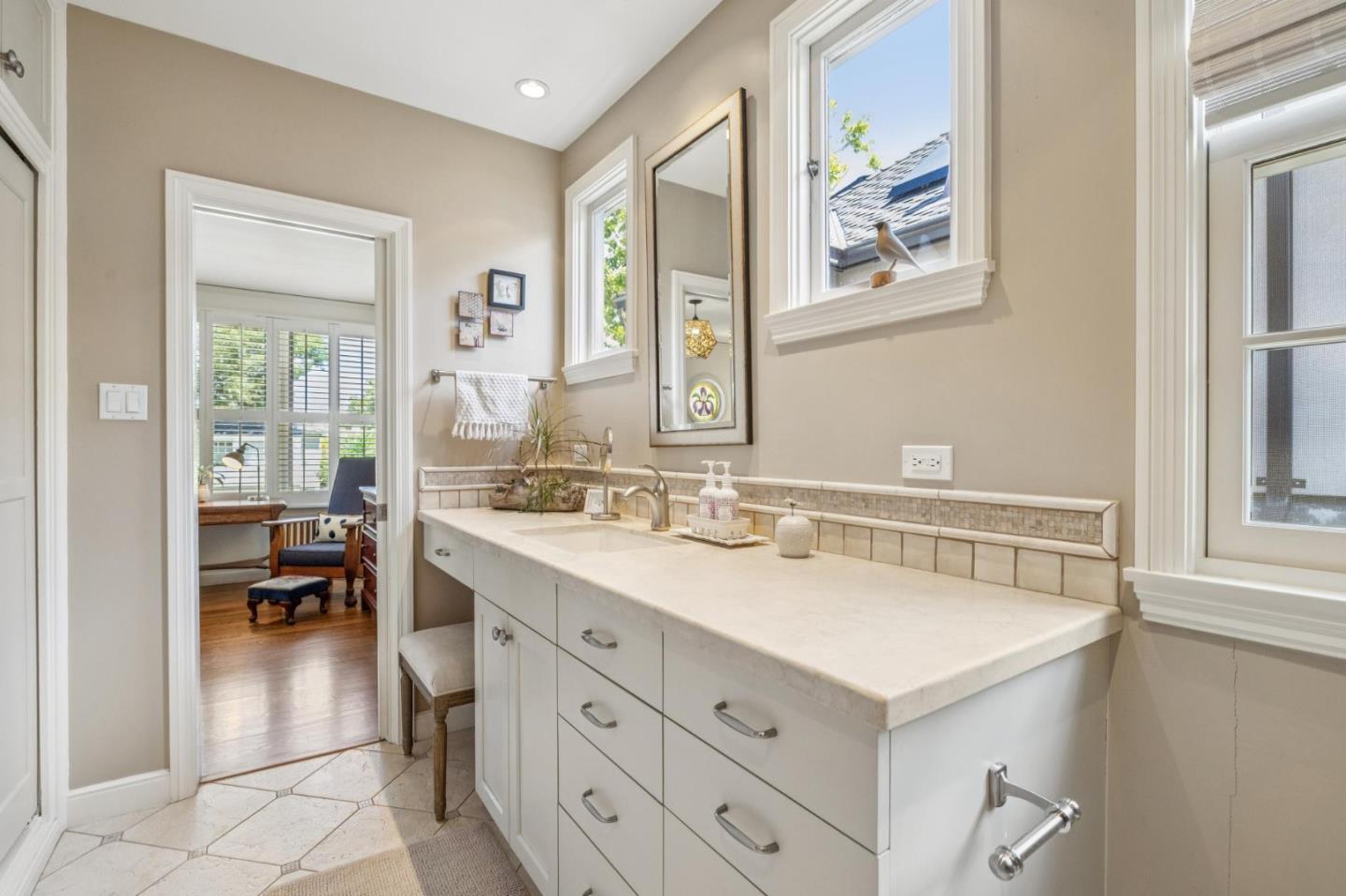 Detail Gallery Image 47 of 83 For 729 Plymouth Way, Burlingame,  CA 94010 - 3 Beds | 2 Baths