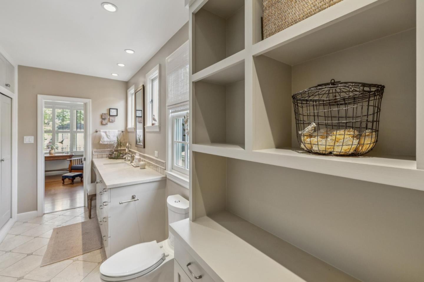 Detail Gallery Image 51 of 83 For 729 Plymouth Way, Burlingame,  CA 94010 - 3 Beds | 2 Baths