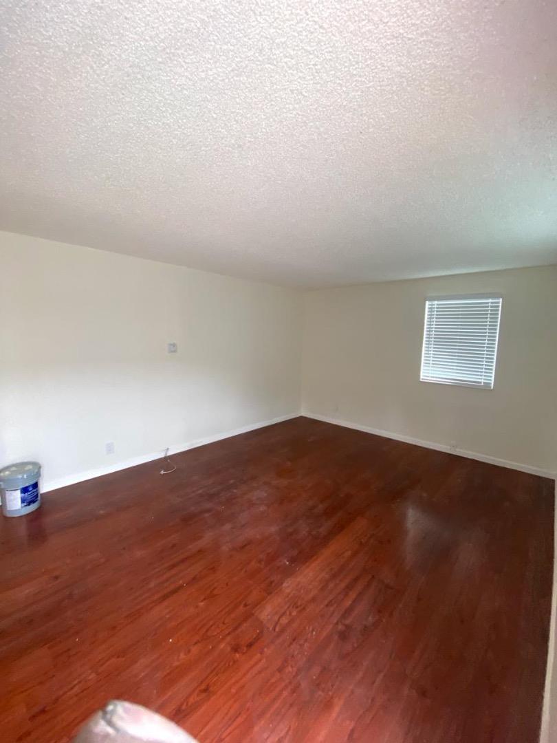 Detail Gallery Image 4 of 19 For 1672 E San Fernando St, San Jose,  CA 95116 - – Beds | – Baths