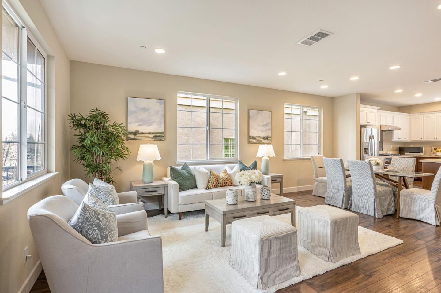Detail Gallery Image 12 of 34 For 217 Catherine Pl, Hayward,  CA 94544 - 3 Beds | 2/1 Baths