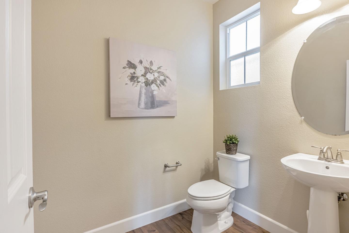 Detail Gallery Image 14 of 34 For 217 Catherine Pl, Hayward,  CA 94544 - 3 Beds | 2/1 Baths