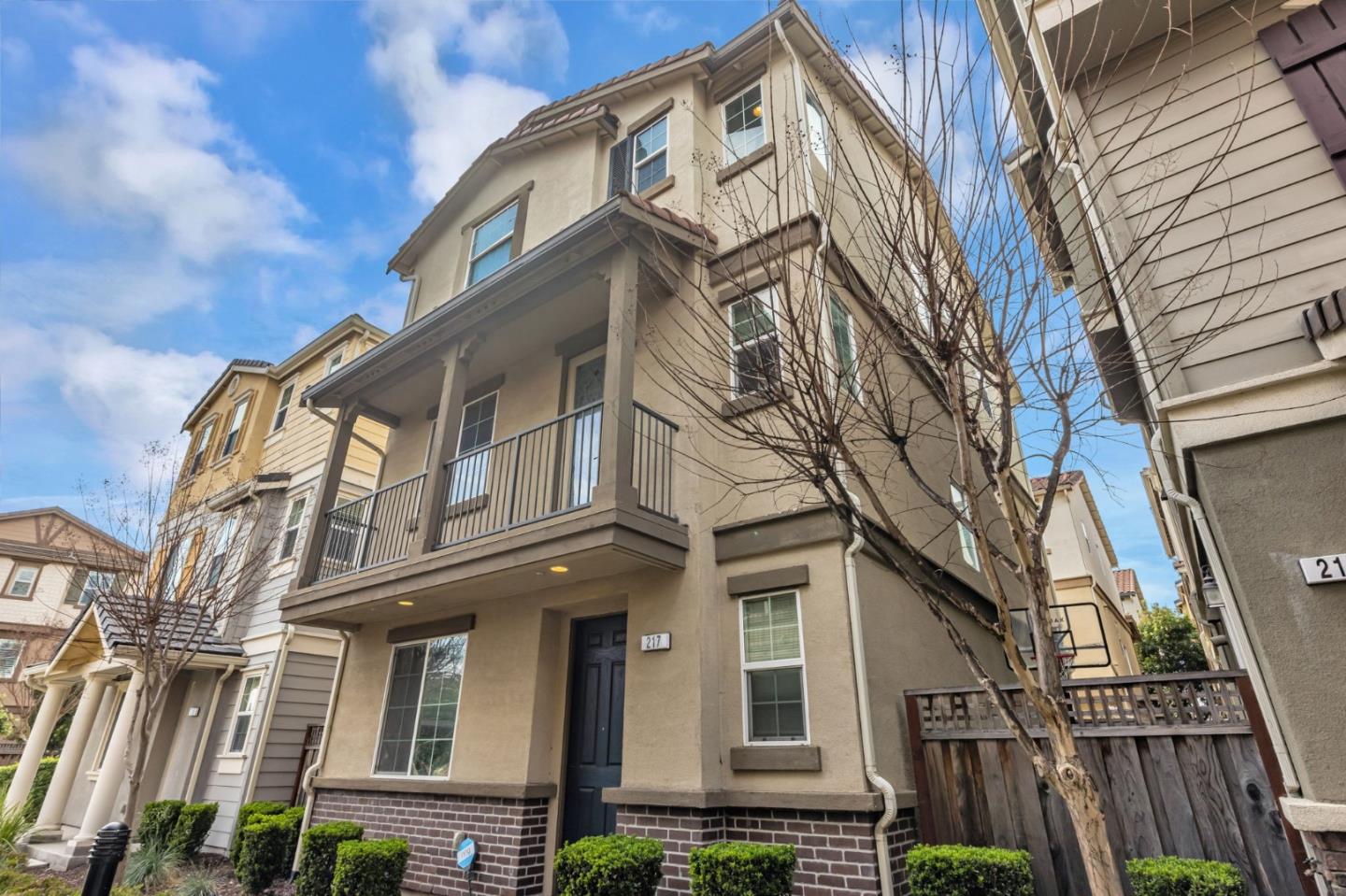 Detail Gallery Image 32 of 34 For 217 Catherine Pl, Hayward,  CA 94544 - 3 Beds | 2/1 Baths