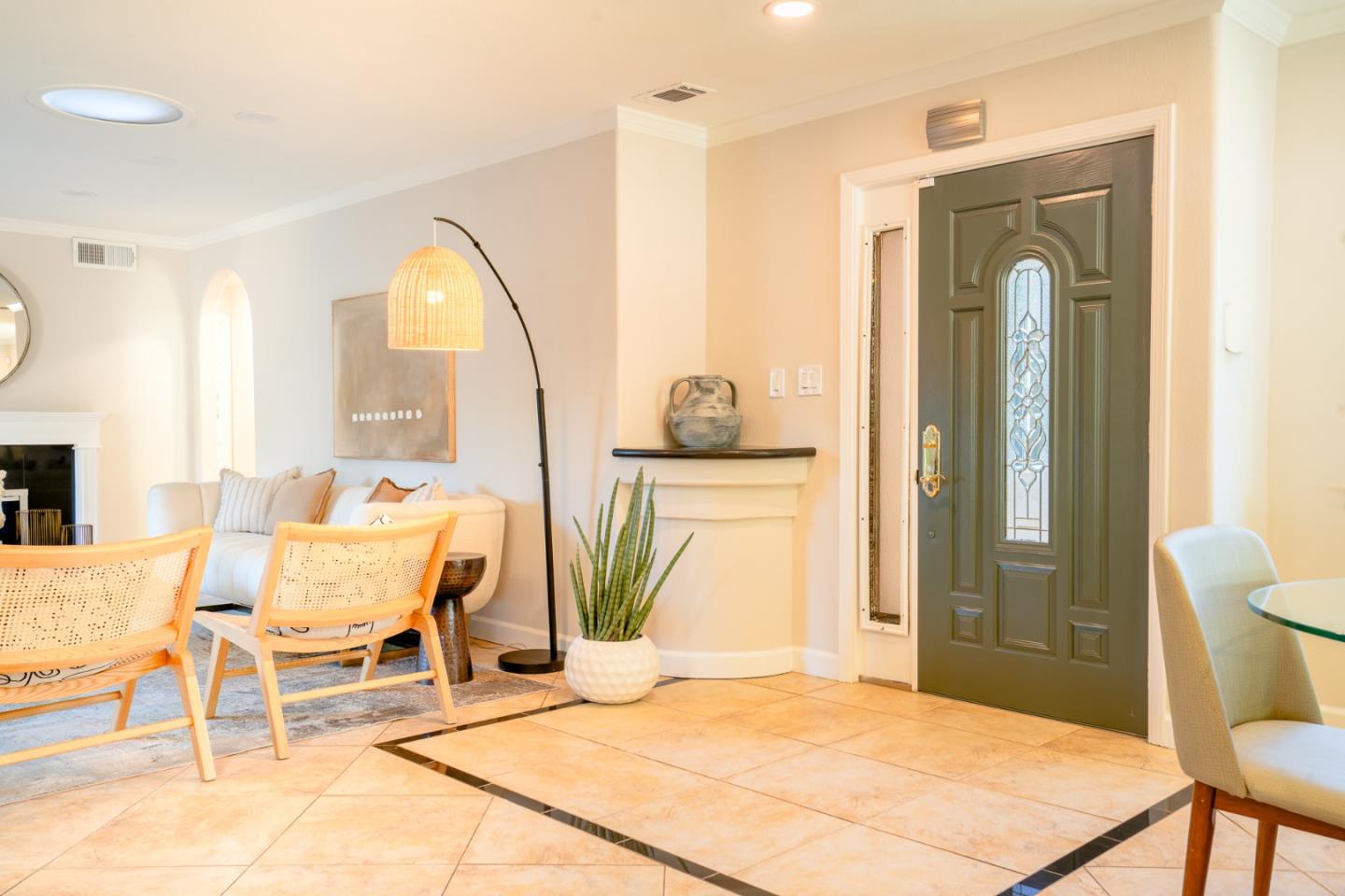 Detail Gallery Image 5 of 32 For 5108 Adair Way, San Jose,  CA 95124 - 3 Beds | 2 Baths