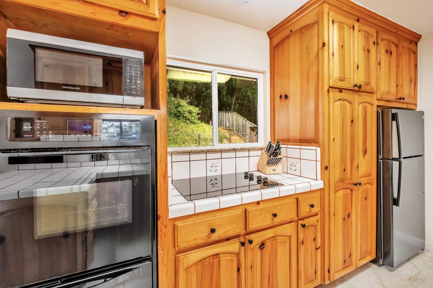 Detail Gallery Image 14 of 33 For 121 Pine Tree Ave, Aromas,  CA 95004 - 3 Beds | 2 Baths