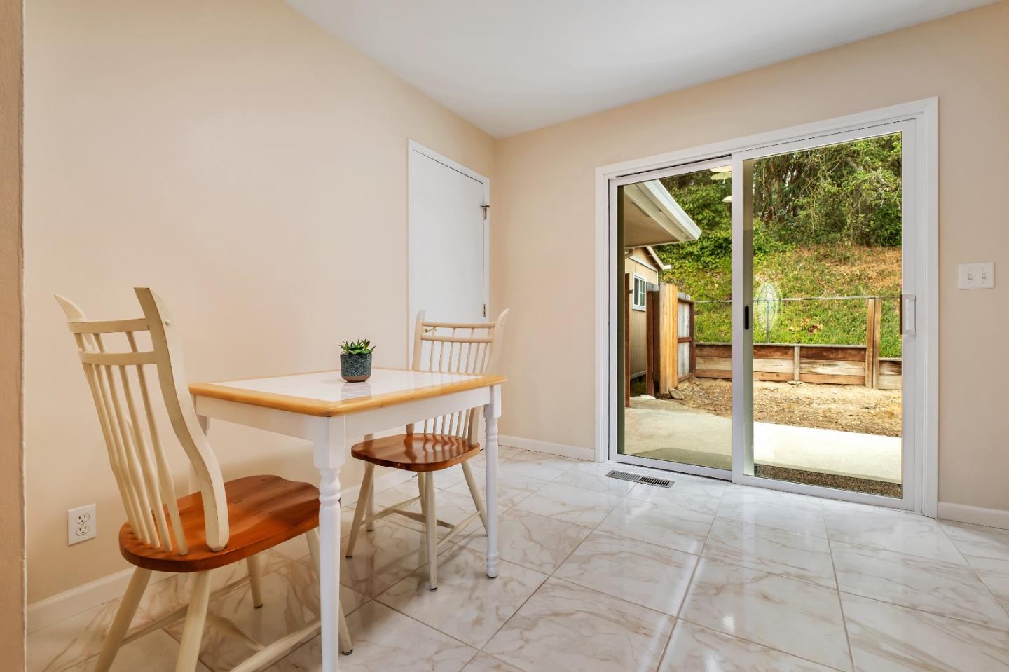 Detail Gallery Image 17 of 33 For 121 Pine Tree Ave, Aromas,  CA 95004 - 3 Beds | 2 Baths