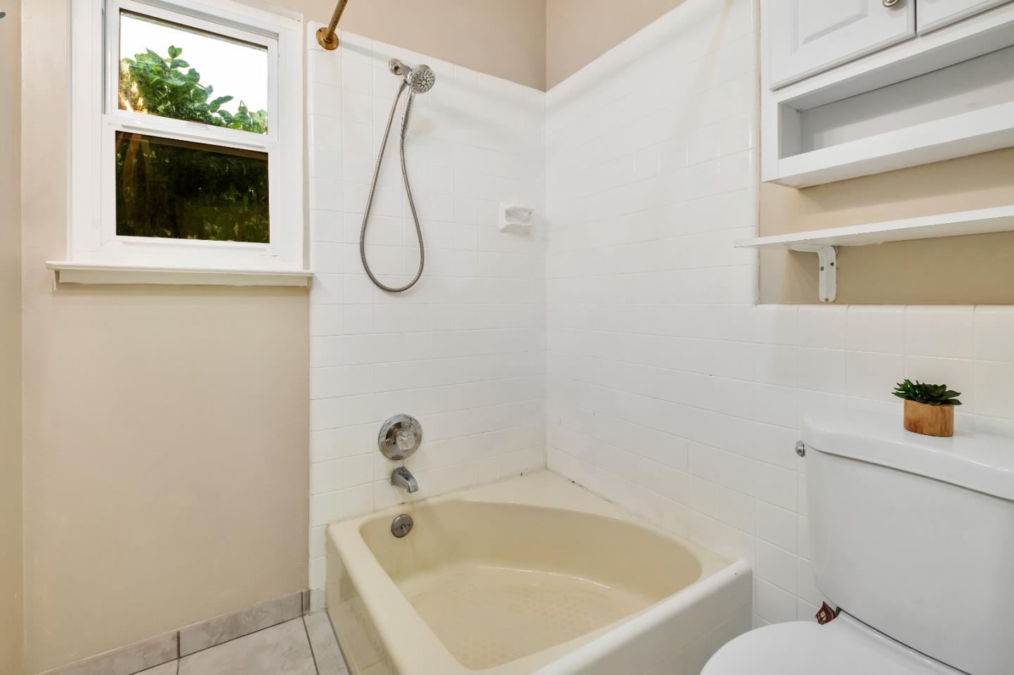 Detail Gallery Image 27 of 33 For 121 Pine Tree Ave, Aromas,  CA 95004 - 3 Beds | 2 Baths