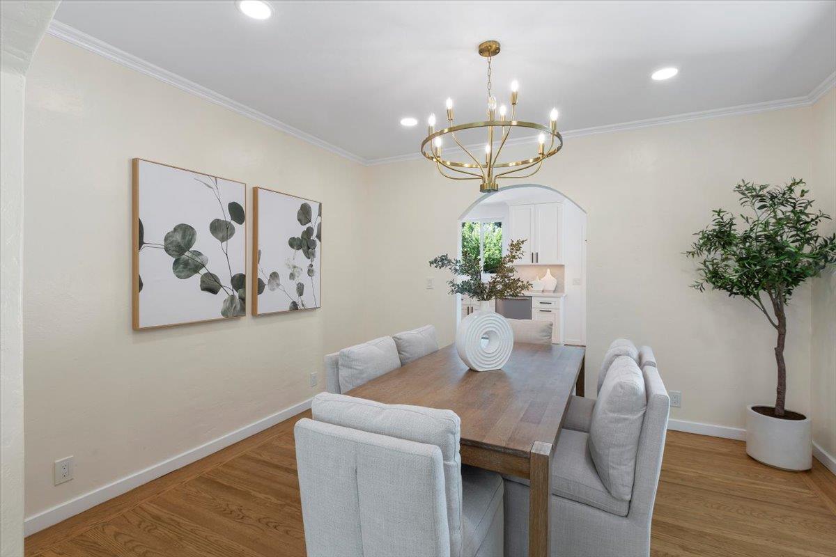Detail Gallery Image 10 of 40 For 1555 Alma St, Palo Alto,  CA 94301 - 3 Beds | 1/1 Baths