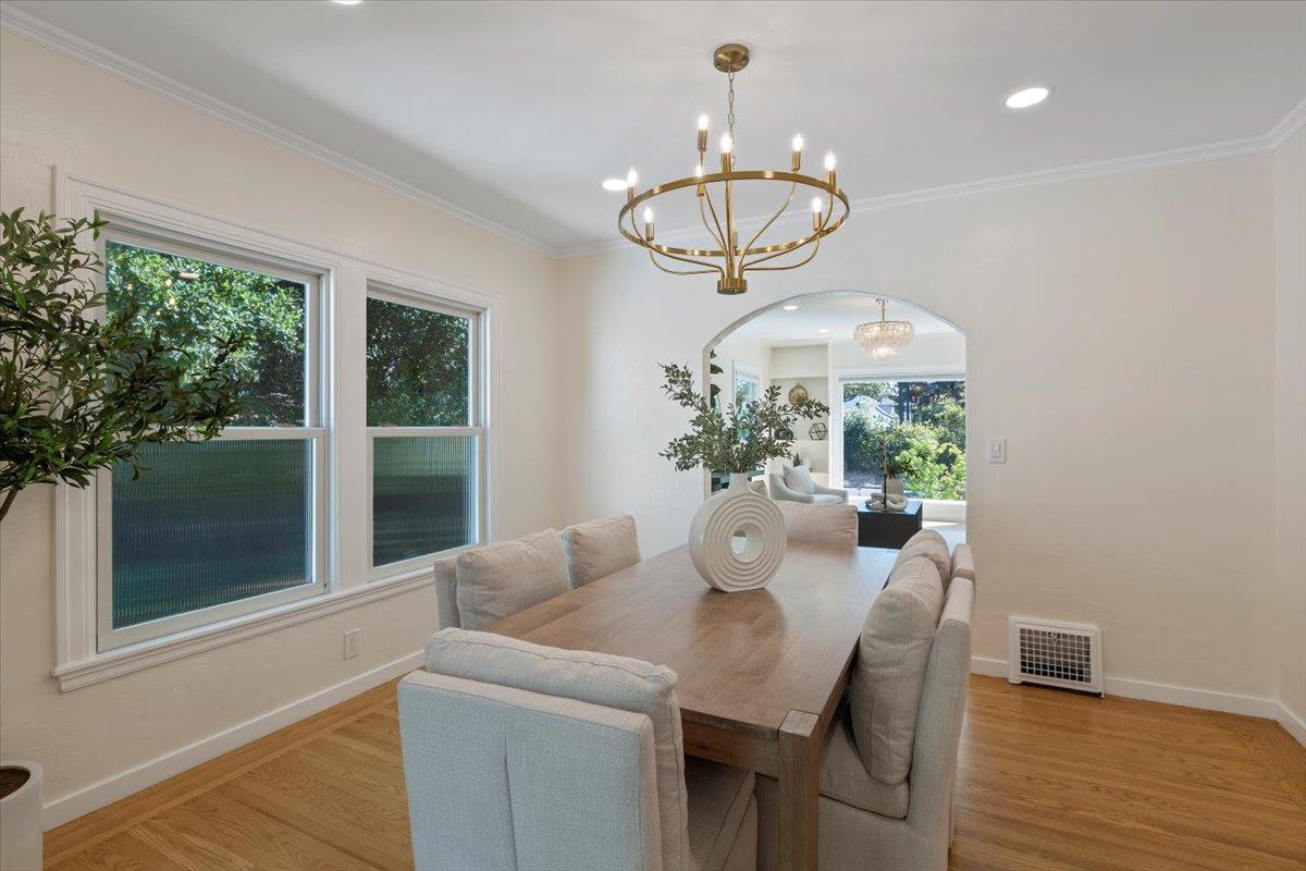 Detail Gallery Image 11 of 40 For 1555 Alma St, Palo Alto,  CA 94301 - 3 Beds | 1/1 Baths
