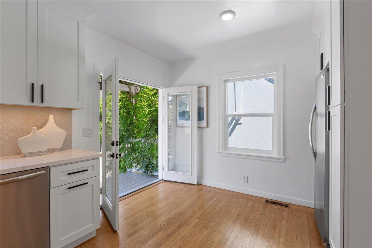 Detail Gallery Image 12 of 40 For 1555 Alma St, Palo Alto,  CA 94301 - 3 Beds | 1/1 Baths