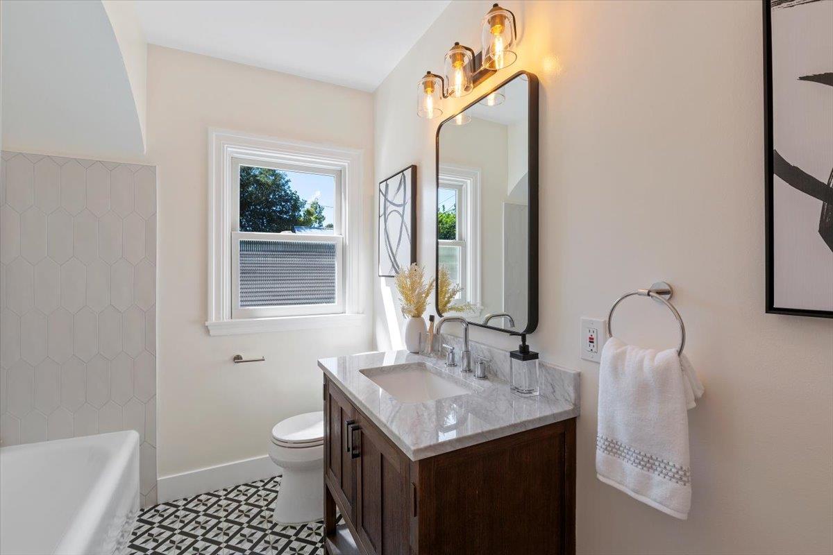 Detail Gallery Image 25 of 40 For 1555 Alma St, Palo Alto,  CA 94301 - 3 Beds | 1/1 Baths