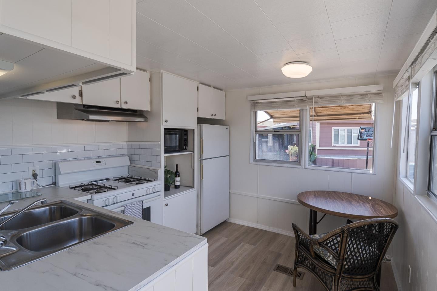 Detail Gallery Image 5 of 15 For 1740 Broadway St #29,  Vallejo,  CA 94589 - 1 Beds | 1 Baths