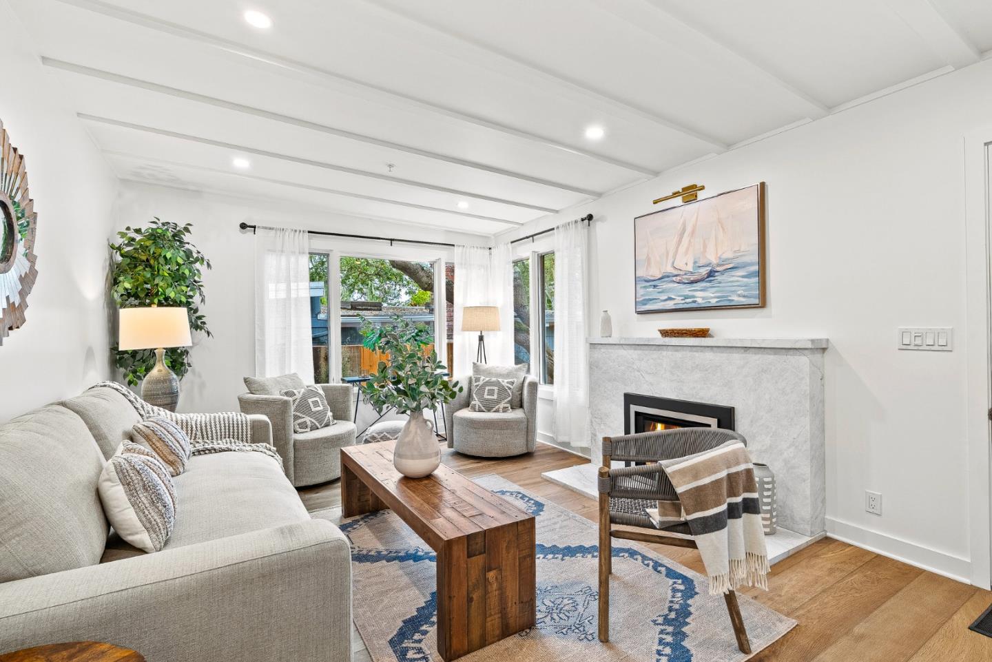 Detail Gallery Image 6 of 34 For 0 Santa Fe 4 Se of Ocean St, Carmel,  CA 93923 - 2 Beds | 2 Baths