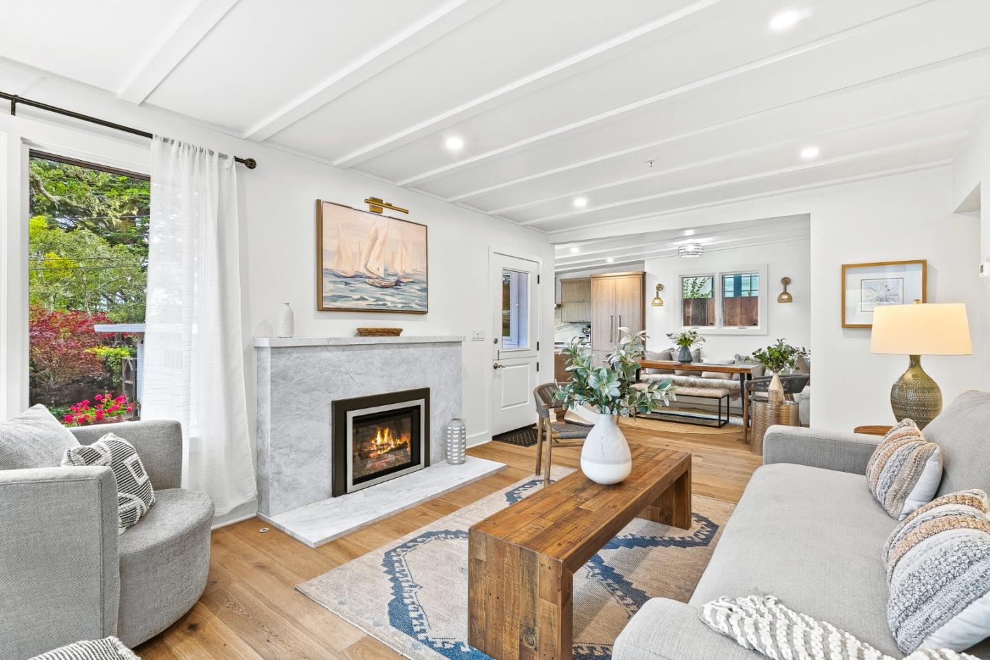 Detail Gallery Image 8 of 34 For 0 Santa Fe 4 Se of Ocean St, Carmel,  CA 93923 - 2 Beds | 2 Baths