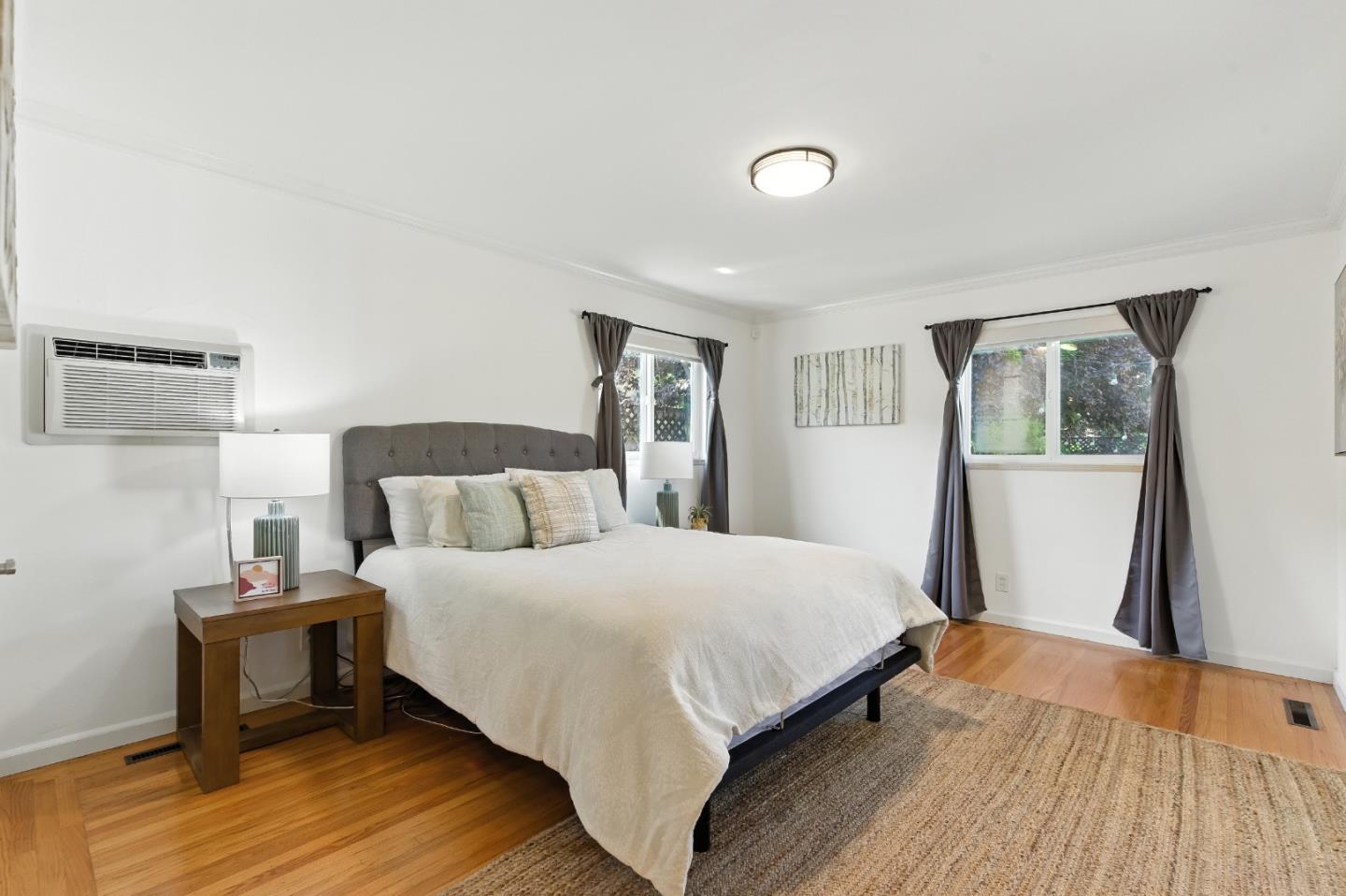 Detail Gallery Image 19 of 39 For 1640 Kentfield Ave, Redwood City,  CA 94061 - 3 Beds | 2 Baths