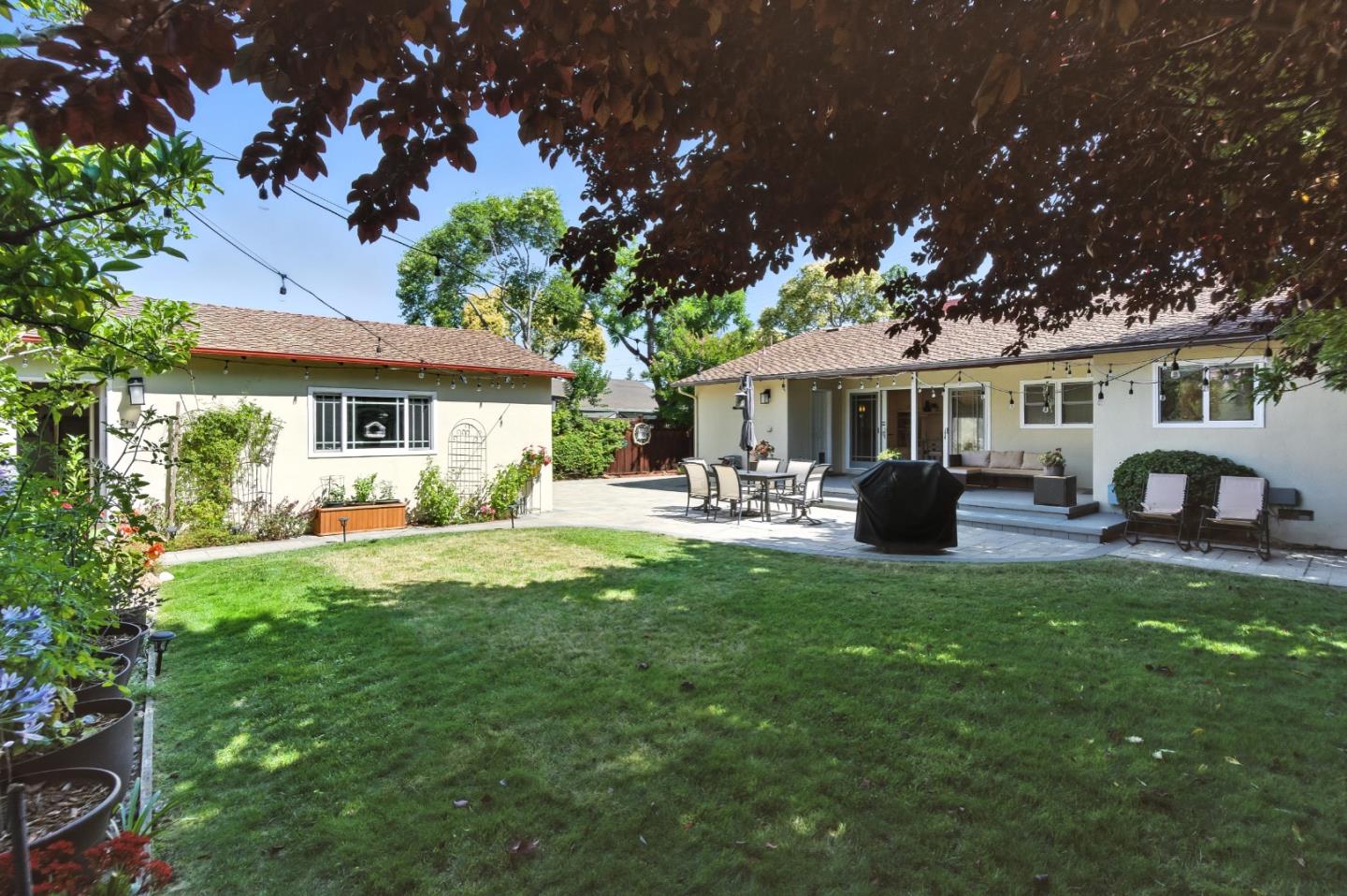 Detail Gallery Image 29 of 39 For 1640 Kentfield Ave, Redwood City,  CA 94061 - 3 Beds | 2 Baths